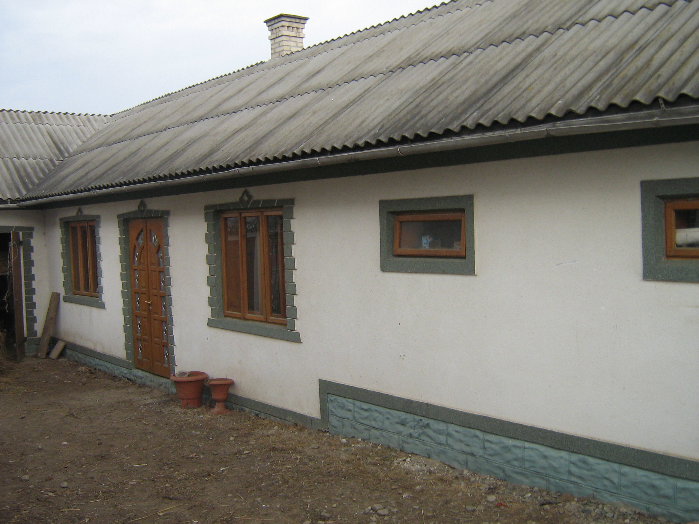 image-240427505