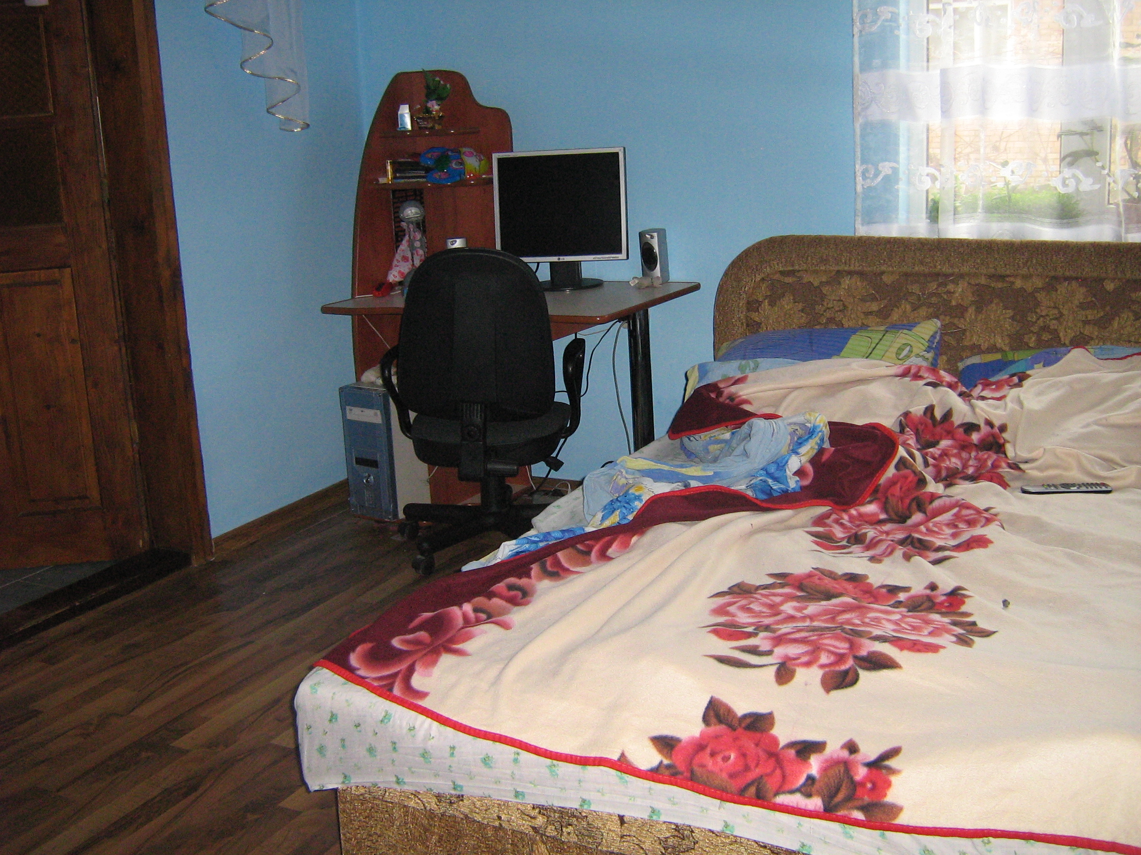 image-240427502