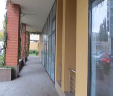 5-ти поверхова нежитлова (офісна) будівля, яка складається з групи ...