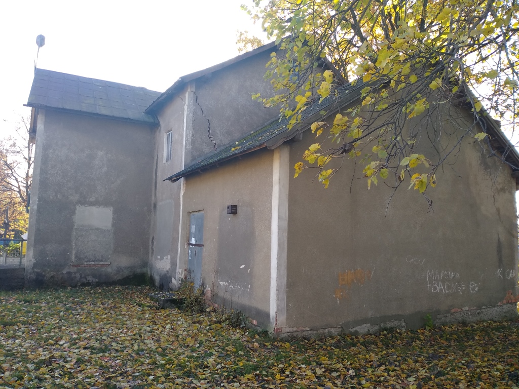 image-70162477
